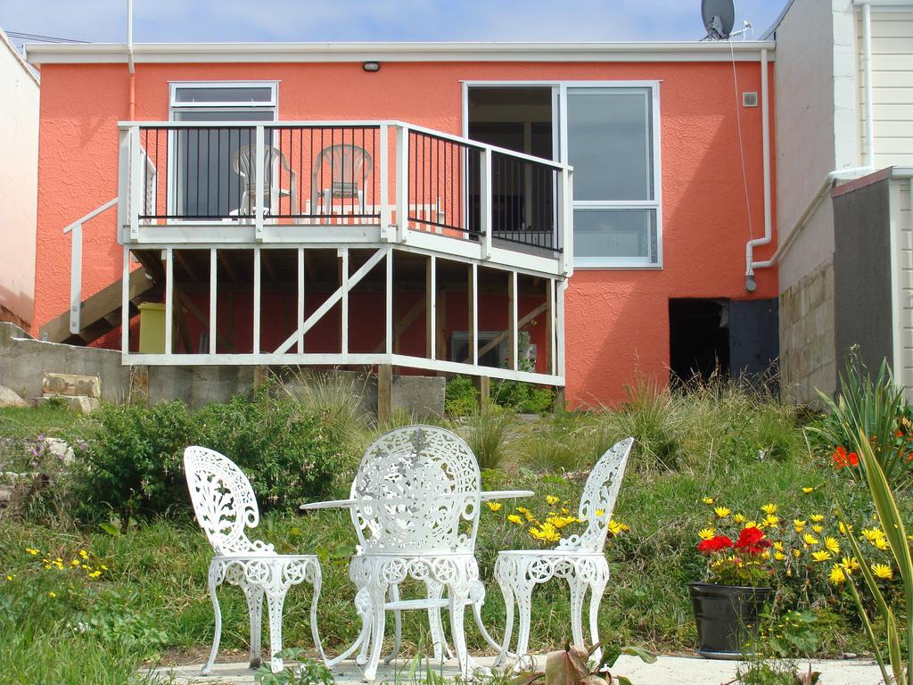 Oamaru Pink Cottage Екстериор снимка